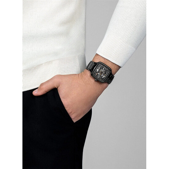 Zegarek Rado na nadgarstku