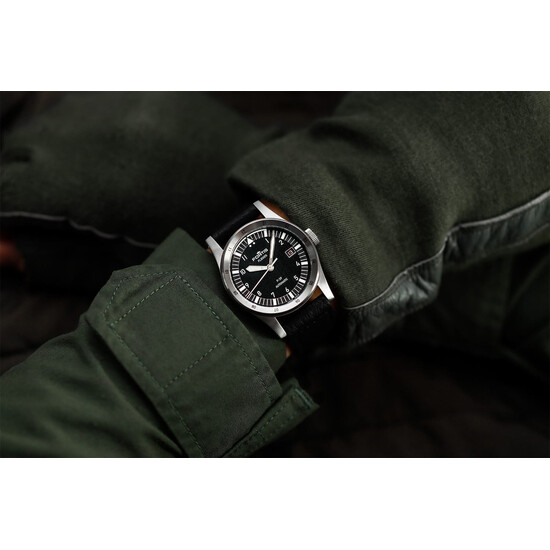 Zegarek w stylu lotniczym Fortis