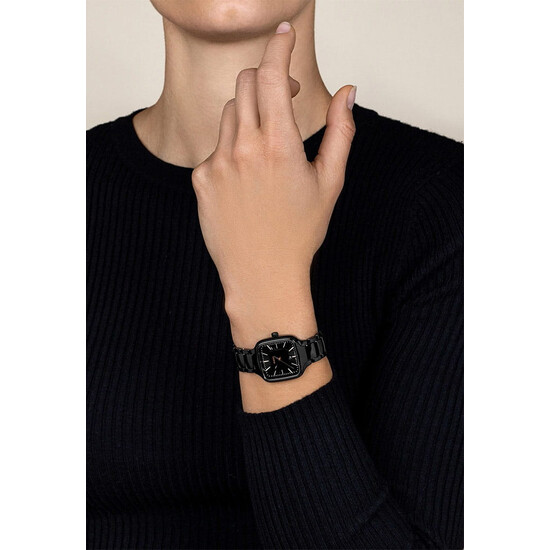 Zegarek Rado na ręku