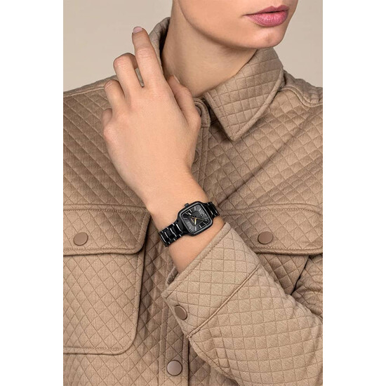 Zegarek Rado na nadgarstku