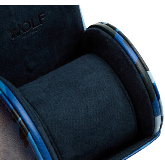 Miejsce na zegarek w etui WOLF