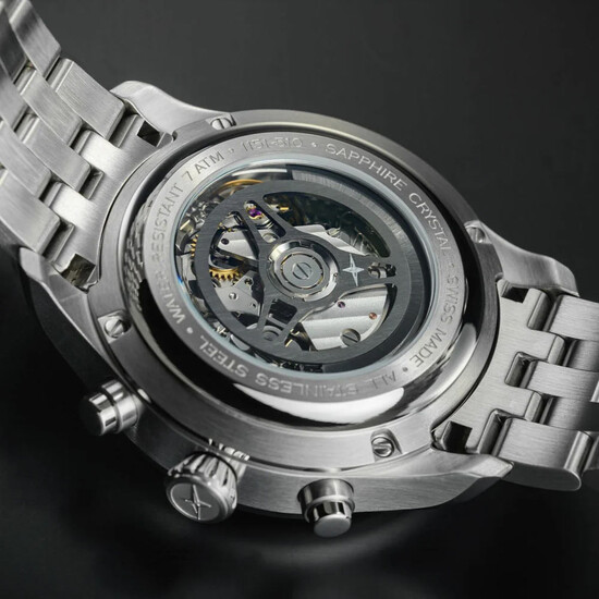 Transparentny dekiel zegarka Davosa