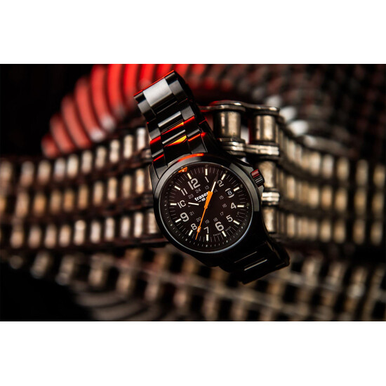 Outdoorowy zegarek traser