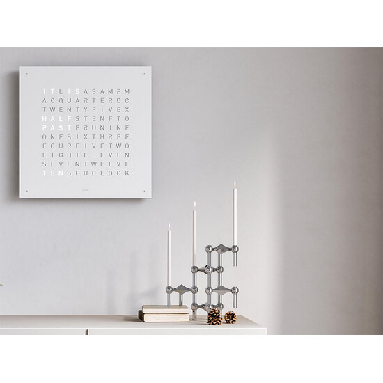 Zegar na ścianę Qlocktwo