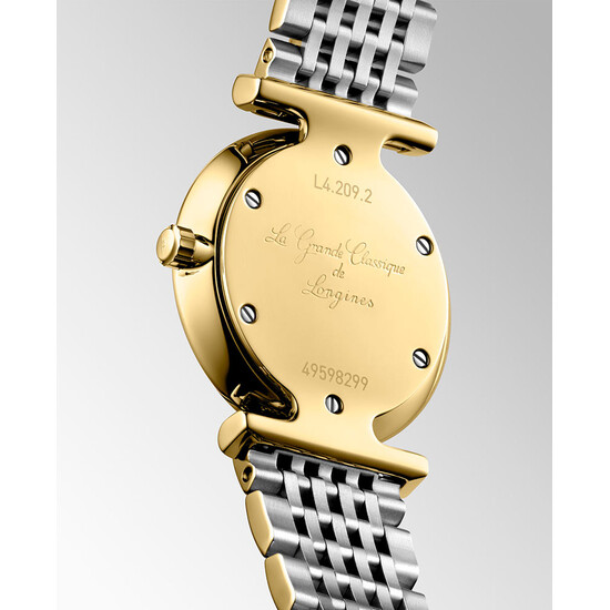 Zakręcany i grawerowany dekiel Longines