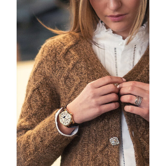 Zegarek Frederique Constant na nadgarstku