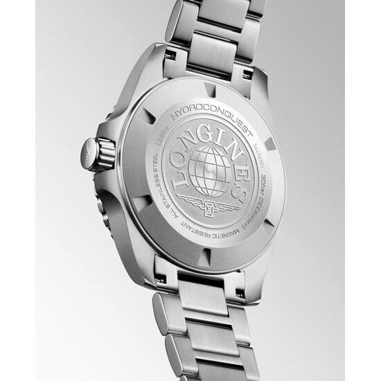 Tył zegarka Longines