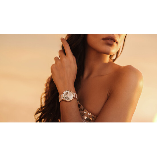 Zegarek Rado na ręku