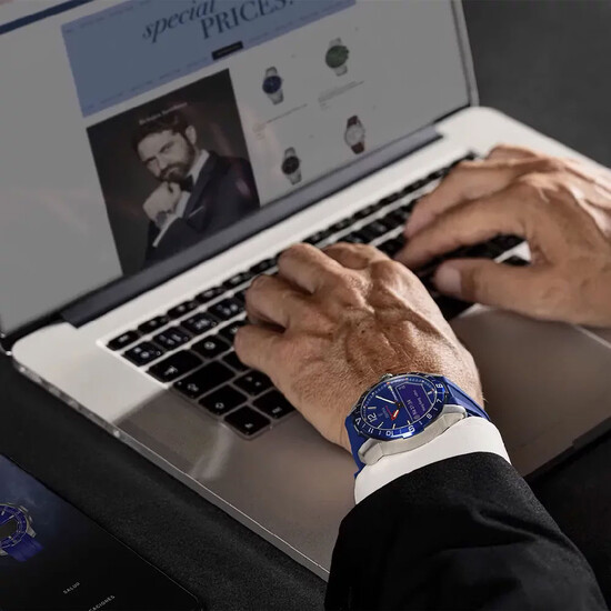 Festina zegarek na nadgarstku