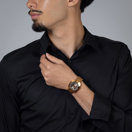 Zegarek Rado na nadgarstku