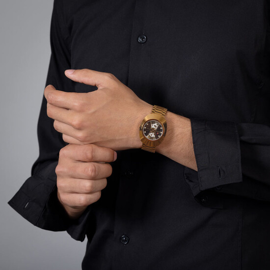 Zegarek Rado na ręku