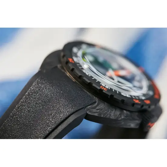 Zegarek diver na czarnym pasku gumowym Doxa SUB 300