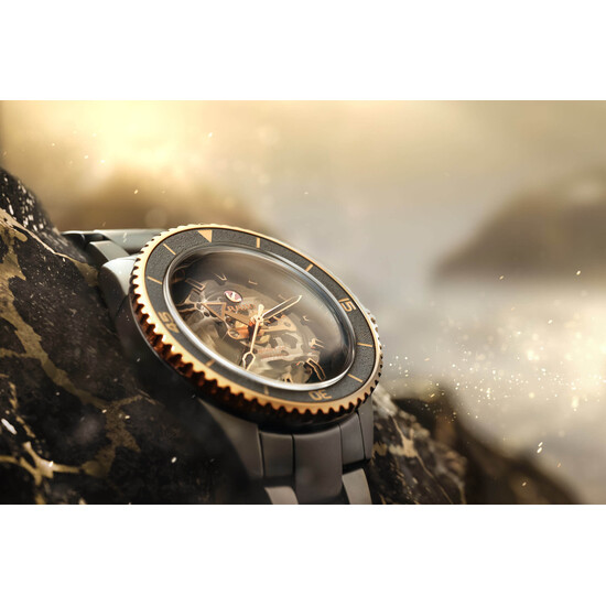 Zegarek Rado z odsłoniętym mechanizmem