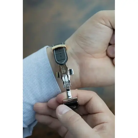 Pasek skórzany Aviator z zapięciem na przyciski