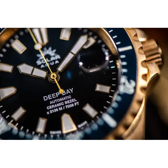 Zegarek z niebieskim gradientem Solar Aqua Blue