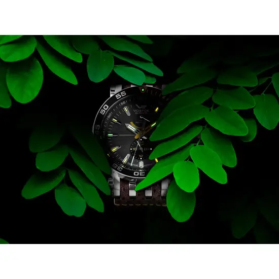 Zegarek z podświetleniem trytowym Vostok Europe Energia