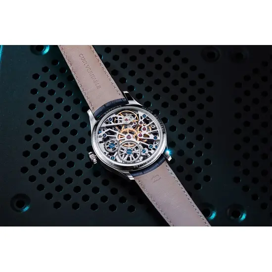 Przeszklony dekiel w zegarku Aerowatch Renaissance Skeleton Wheel A 50981 AA25