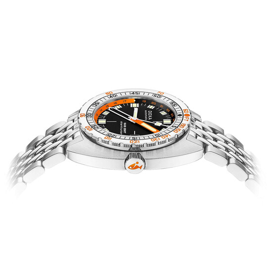 Zegarek Doxa SUB z tarczą w kolorze czarnym