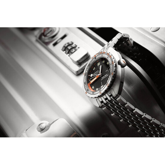 Sportowy zegarek DOXA SUB