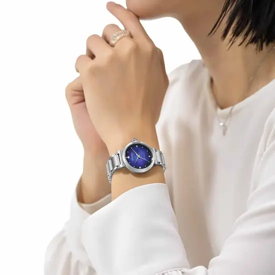 Zegarek Citizen Lady May Bells Unite with Blue Limited Edition EM1060-87L na ręce