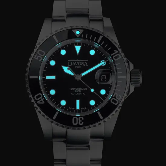 Podświetlenie zegarka Davosa Ternos Diver 161.552.50