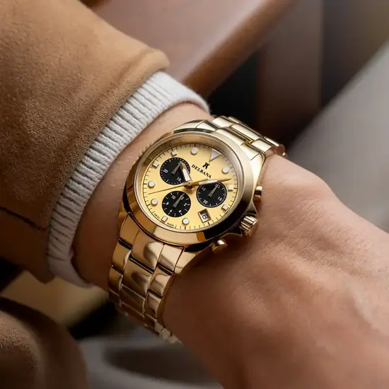 Zegarek Delbana Ravenna Chronograph na ręku