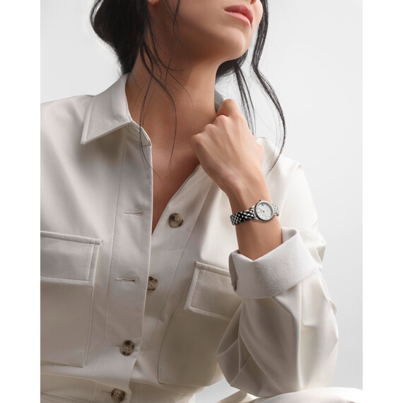 Longines Flagship Automatic L4.274.4.27.6
na damskim nadgarstku