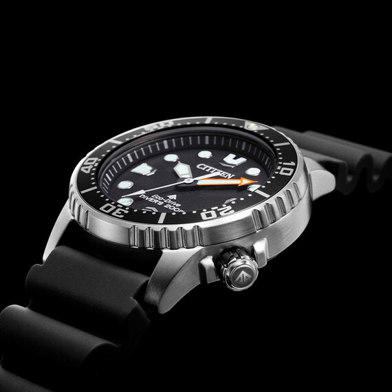 Czarny pierścień nurkowy Citizen EO2020-08E