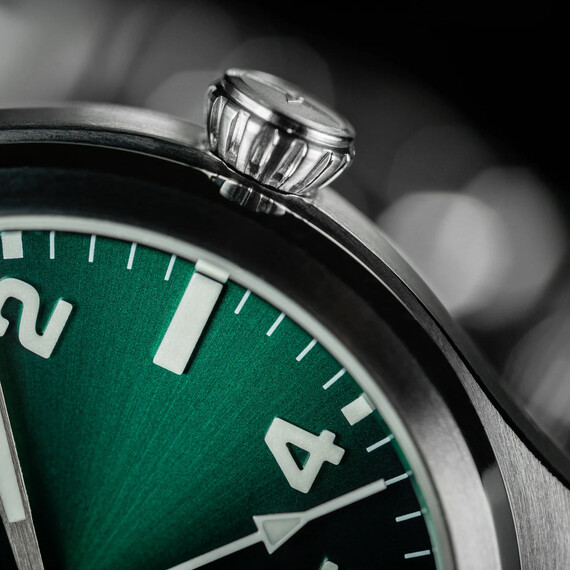 Elegancki zegarek dla pilota Davosa