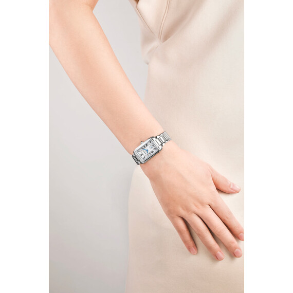 Zegarek Aerowatch na nadgarstku