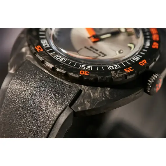 Zegarek z podwójną skalą do nurkowania Doxa SUB