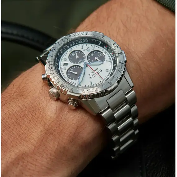 Zegarek Citizen Promaster Navihawk CA4660-61A na ręce