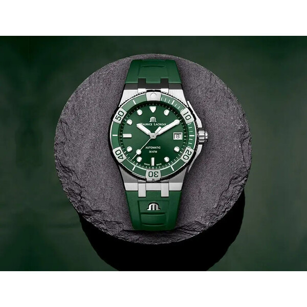Zielony zegarek ML