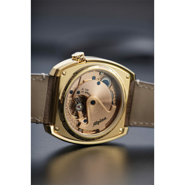 Zegarek automatyczny z przeszklonym deklem Alpina.