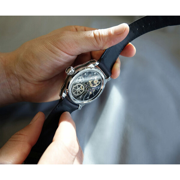 Ręcznie nakręcany zegarek Auguste Reymond