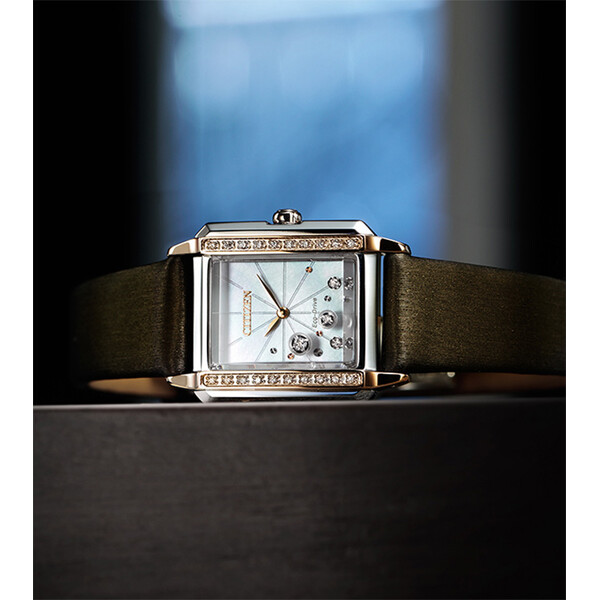 Citizen Lady EG7068-16D zegarek damski z diamentami