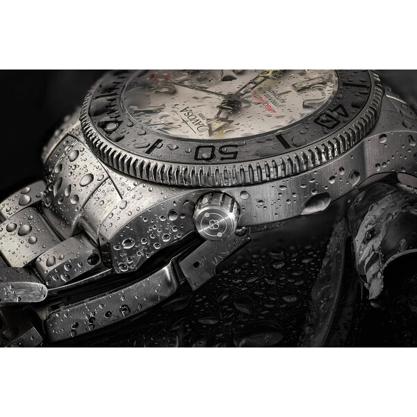 Zegarek z zaworem helowym Davosa