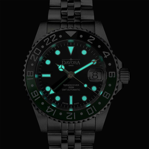 Podświetlenie zegarka Davosa Ternos Ceramic GMT Automatic 161.590.09