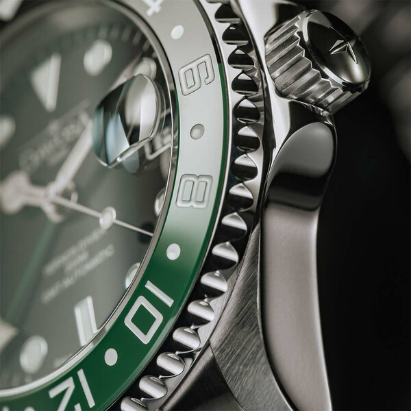 Ceramiczny pierścień w zegarku Davosa Ternos Ceramic GMT Automatic 161.590.70
