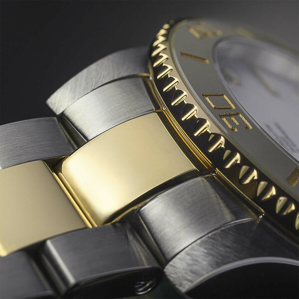 Bransoleta z elementami złoconymi w zegarku Davosa Ternos Medium Automatic 166.197.20