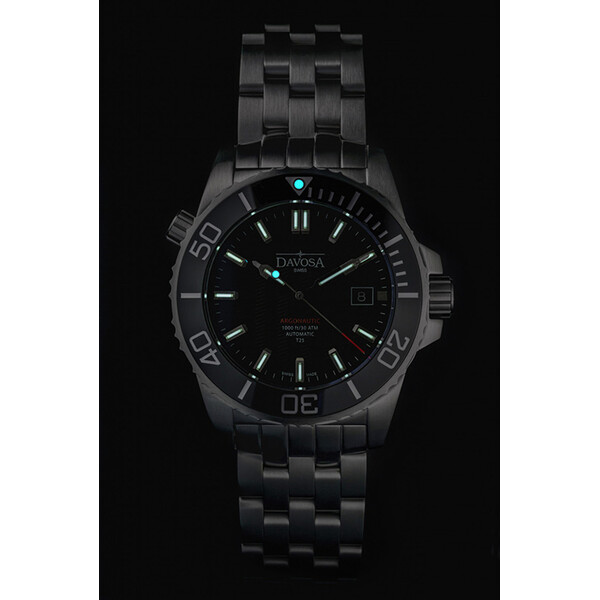 Zegarek Davosa Argonautic Lumis Automatic 161.576.10 w ciemności