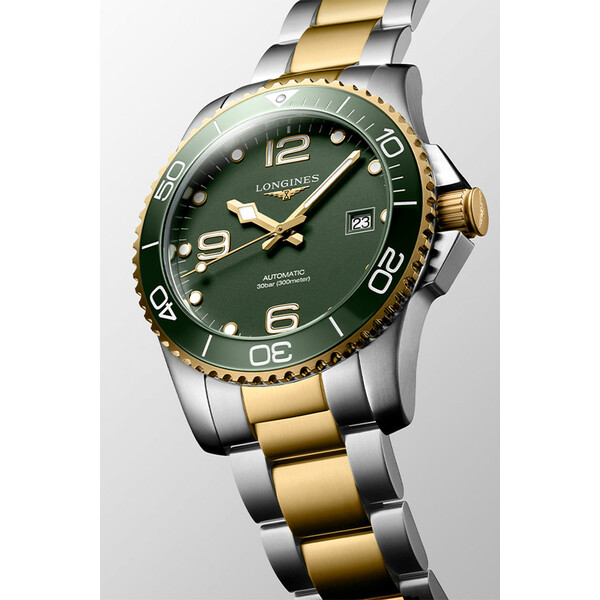 Szwajcarski zegarek Longines HydroConquest L3.781.3.06.7