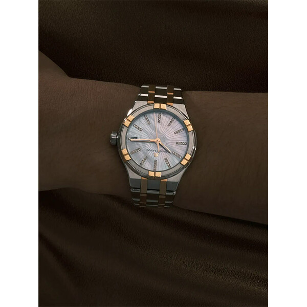Elegancki zegarek damski na srebrno-złotej bransolecie Maurice Lacroix Aikon Quartz.