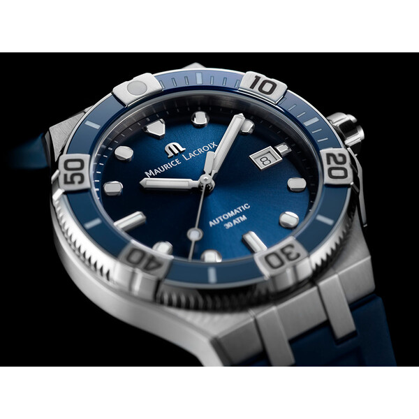 Koperta zegarka Maurice Lacroix Aikon Venturer w kolorze niebieskim