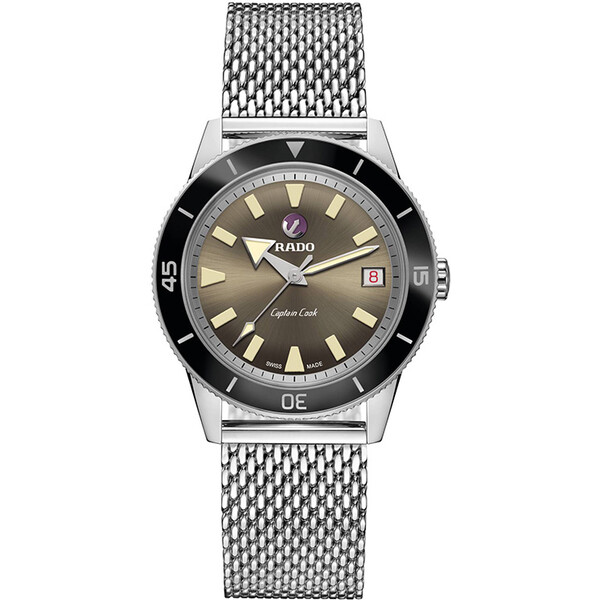 Zegarek Rado HyperChrome Captain Cook Automatic Limited Edition na bransolecie, która jest w zestawie