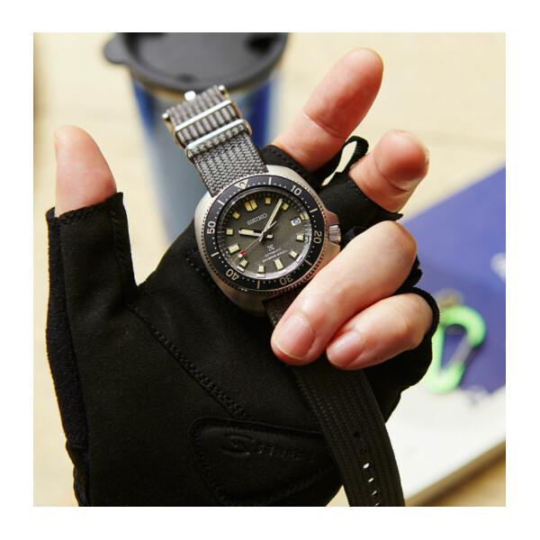 Zegarek nurkowy japoński Seiko Prospex.