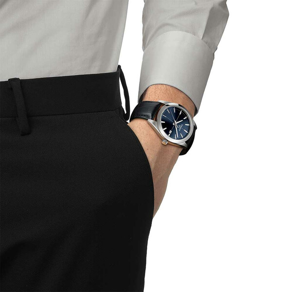 Tissot Gentleman T127.410.16.041.01 zegarek na ręce