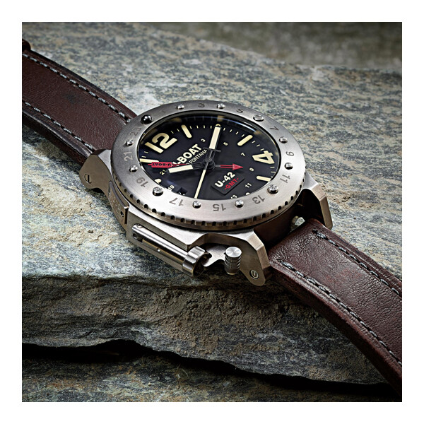 U-BOAT U-42 50 GMT 8095 Limited Edition zegarek z GMT.
