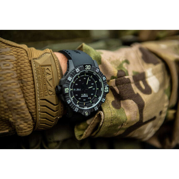 Zegarek Traser P99 Q Tactical na ręku