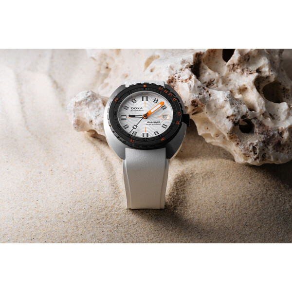 Automatyczny zegarek Doxa SUB Beta